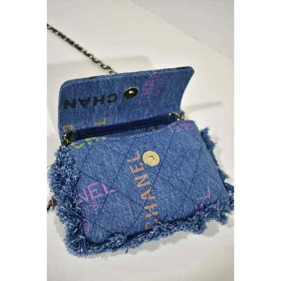 Chanel 22P Blue Denim Graffiti CC Logo Shoulder Crossbody Clutch Credit Card Bag - Picture 11 of 12
